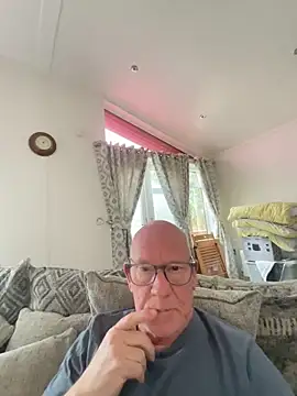 philefc online show from March 8, 4:22 pm