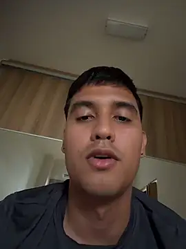 Lucasgonxalex online show from July 18, 2:33 pm