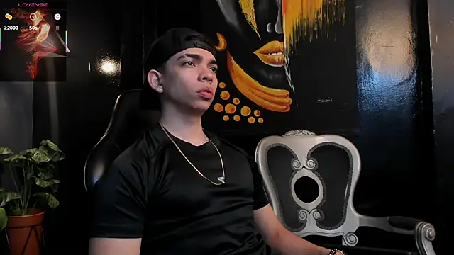 Eryonbradley online show from December 2, 11:35 am