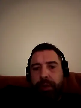 Feistysausage online show from November 7, 12:58 am
