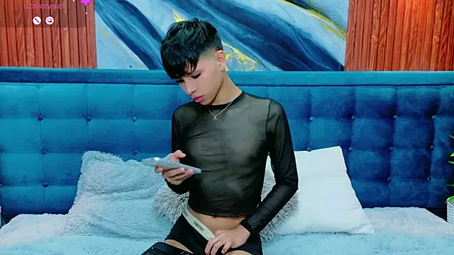 dilan 911 online show from March 21, 6:45 pm