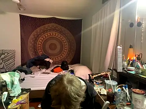 XanderOzzz online show from November 4, 10:49 am