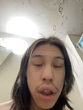 heytherepeoples717 online show from December 19, 2:47 pm