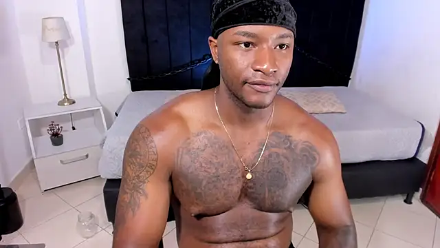 Snapshot of chrstian_lewis1 chatting on September 13, 1:12 pm chrstian lewis1 online show from September 13, 1:12 pm