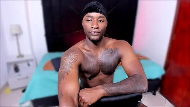 Snapshot of chrstian_lewis1 chatting on September 18, 4:14 am chrstian lewis1 online show from September 18, 4:14 am