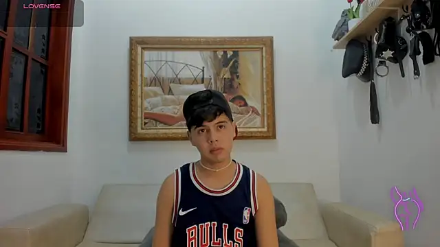 Felipe Cold online show from February 17, 2:43 am