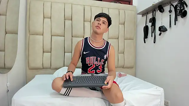 Felipe Cold online show from September 14, 2:02 am