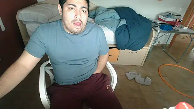 Martigato3 online show from March 5, 4:25 pm