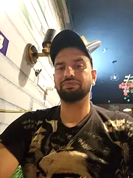 Snapshot of incenciousrage chatting on September 21, 1:00 pm incenciousrage online show from September 21, 1:00 pm