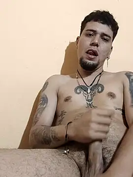 Snapshot of Juuaanp3 chatting on October 2, 4:05 am Juuaanp3 online show from October 2, 4:05 am