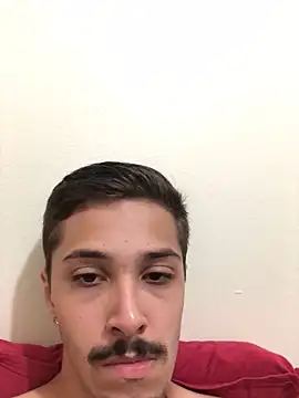 henriquexz244 online show from February 15, 11:02 pm