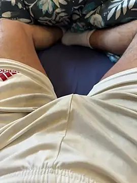 Beurberry19 online show from February 7, 11:17 am