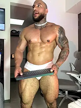 Andrew Johnnson online show from November 28, 8:11 pm