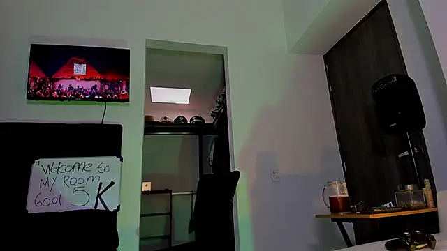 Andrew Johnnson online show from September 23, 7:02 pm