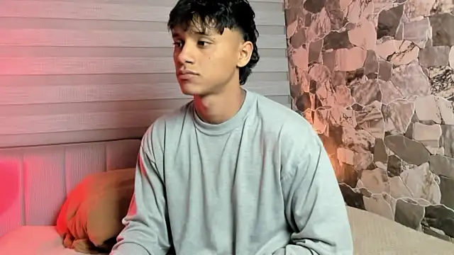 ZYZZ1312 online show from February 16, 3:37 am