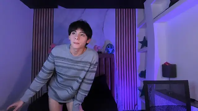 MathiasGreen  online show from January 14, 3:00 am