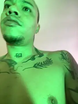 AlphaMasterXxx online show from April 3, 4:48 pm