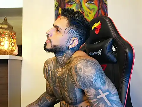 logan hugh8 online show from September 24, 4:12 am