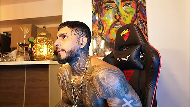 logan hugh8 online show from September 28, 1:58 am