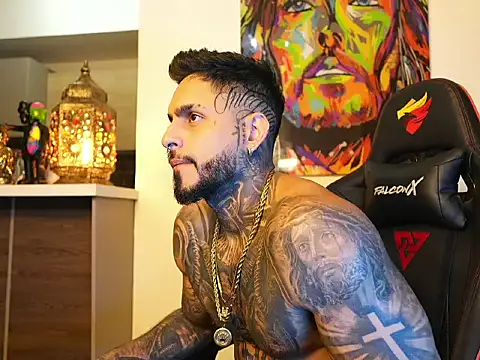 logan hugh8 online show from September 25, 4:22 am