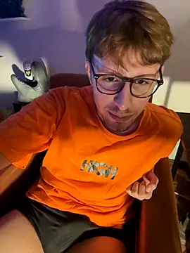 ricdicxs online show from November 8, 6:05 am