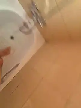 tonipit online show from November 29, 3:14 pm