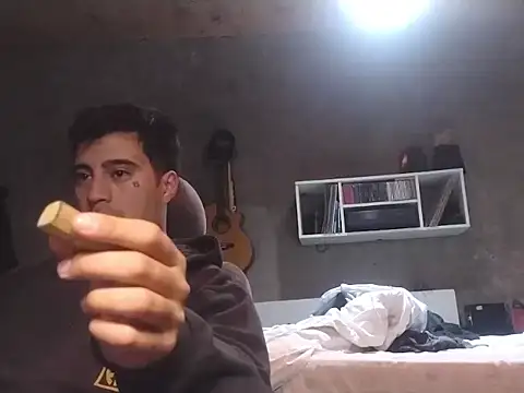 parca13 online show from November 18, 5:11 am