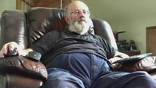 janzer13 online show from February 10, 2:22 pm