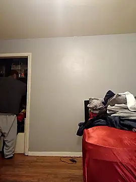 funandfreakyguy 97 online show from April 8, 12:11 am