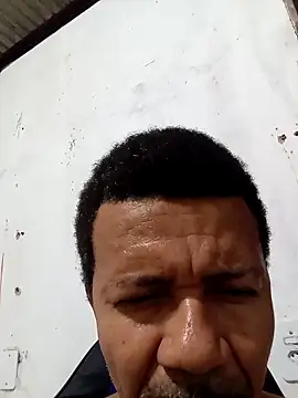 moreno25centimetro online show from April 21, 1:42 am