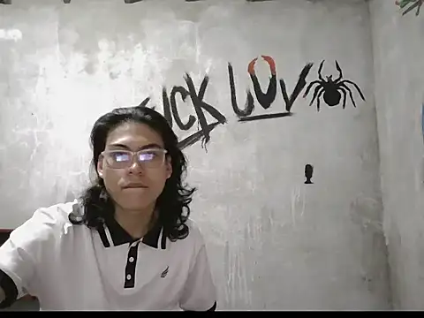 dirty model online show from April 7, 7:30 am