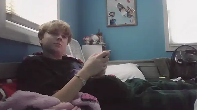 Liam axel35 online show from November 7, 7:50 pm