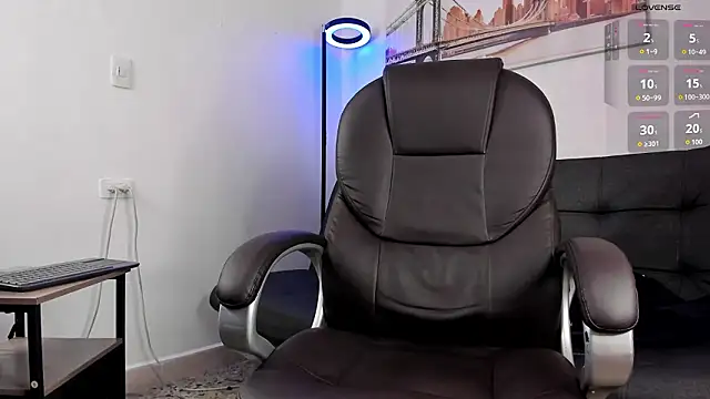 Dash Bukoski online show from January 15, 2:31 pm