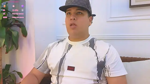 Naim Bennetsex online show from April 17, 9:50 pm