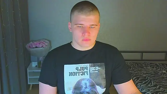 kittenmurr online show from October 27, 8:11 pm