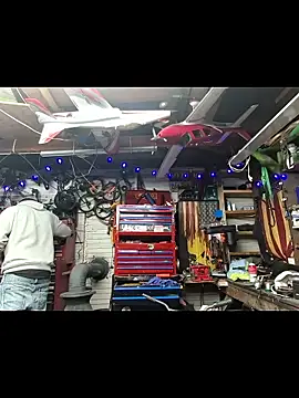 twistafatpipe online show from January 14, 8:30 am