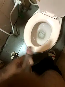 Snapshot of kavi1q1 chatting on September 28, 9:29 am kavi1q1 online show from September 28, 9:29 am