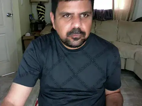 Snapshot of Diabloproducciones chatting on September 21, 8:31 pm Diabloproducciones online show from September 21, 8:31 pm