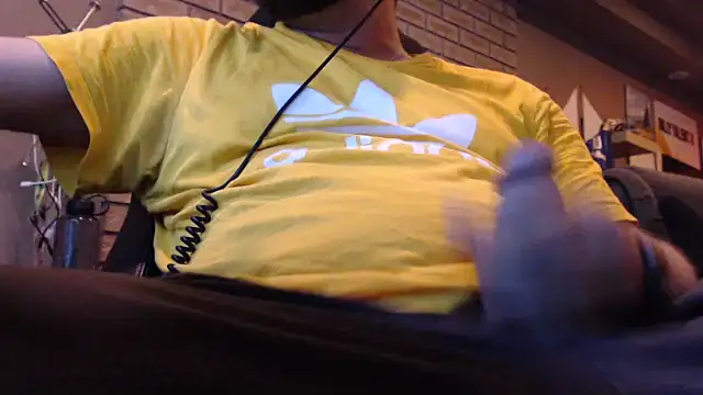 GCastanza25 online show from September 16, 6:31 pm