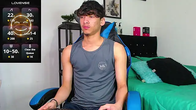 Gael Jones online show from November 4, 5:30 am