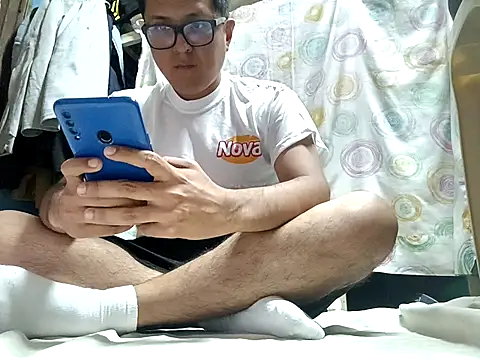 Kj Gigolo online show from April 5, 5:04 am