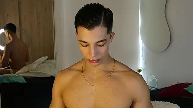 Troye Williams online show from April 23, 3:36 pm