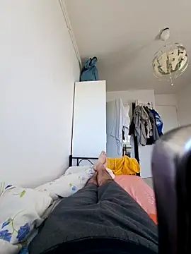 Devran464354 online show from February 2, 9:30 am