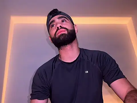 zack sullivan22 online show from September 24, 1:49 am