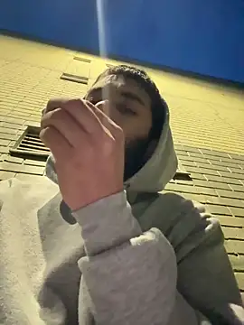 Diicaprio69 online show from September 17, 11:17 pm