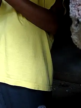 Snapshot of onlymasti00 chatting on October 31, 4:47 am onlymasti00 online show from October 31, 4:47 am