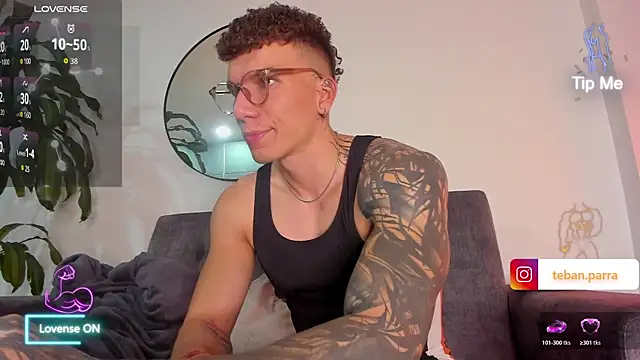 estebandi do online show from June 14, 4:36 am