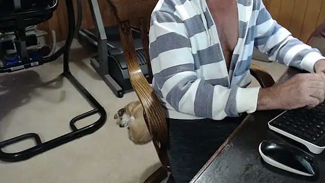 billy471 online show from November 26, 5:27 pm