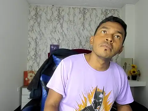 Adam Morgan2 online show from April 21, 7:20 pm