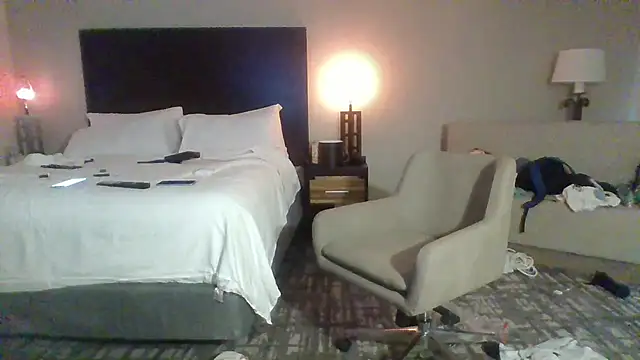 Hothotboyg online show from May 2, 7:38 pm